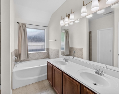 5916 Crestview Drive - Photo Thumbnail 19