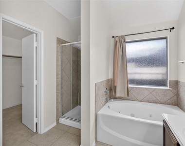 5916 Crestview Drive - Photo Thumbnail 18