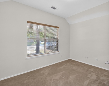 5916 Crestview Drive - Photo Thumbnail 25