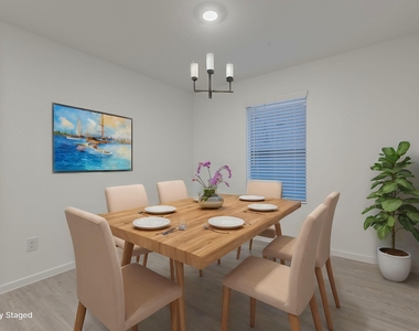 1805 Pentro Parkway - Photo Thumbnail 11