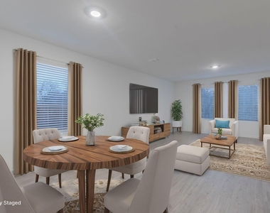 1805 Pentro Parkway - Photo Thumbnail 20