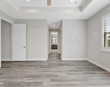 14545 Alabaster Avenue - Photo Thumbnail 8