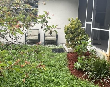 821 Sw 13th Court - Photo Thumbnail 40