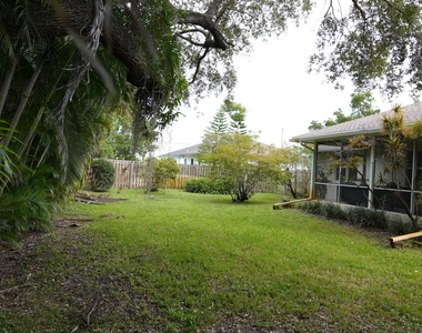 821 Sw 13th Court - Photo Thumbnail 39