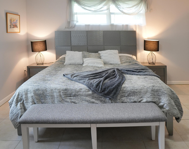 821 Sw 13th Court - Photo Thumbnail 19