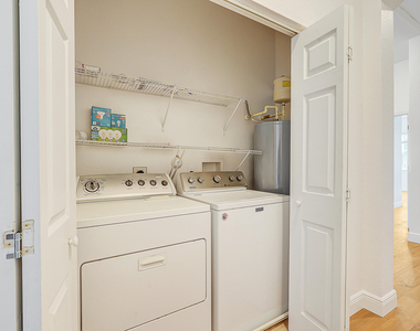 615 Dakota Drive - Photo Thumbnail 18
