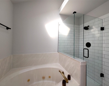 3801 Dutton Drive - Photo Thumbnail 18