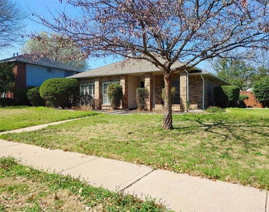 3801 Dutton Drive - Photo Thumbnail 2