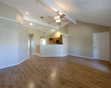 3801 Dutton Drive - Photo Thumbnail 6