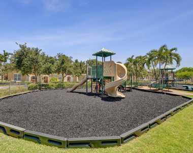 1326 Sw 147th Terrace - Photo Thumbnail 55