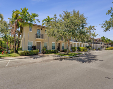 1326 Sw 147th Terrace - Photo Thumbnail 1