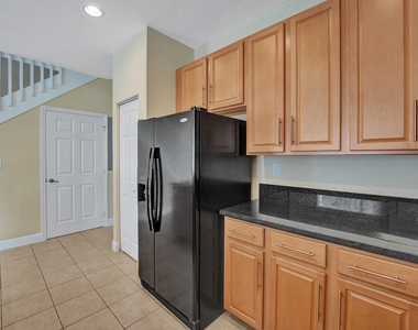 1326 Sw 147th Terrace - Photo Thumbnail 14