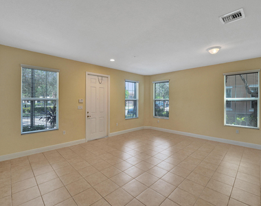 1326 Sw 147th Terrace - Photo Thumbnail 6