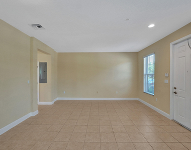 1326 Sw 147th Terrace - Photo Thumbnail 7