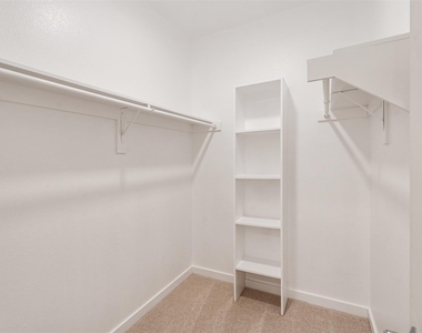 1583 Fiji Street - Photo Thumbnail 21