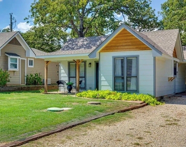 536 Western Hills Trail - Photo Thumbnail 26