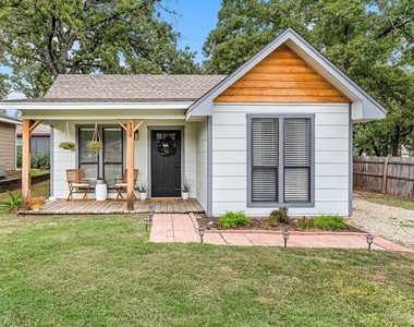 536 Western Hills Trail - Photo Thumbnail 27