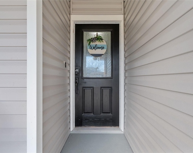 7629 Cedarhill Road - Photo Thumbnail 3
