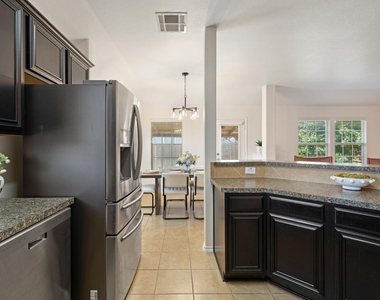 104 Holly Street - Photo Thumbnail 16
