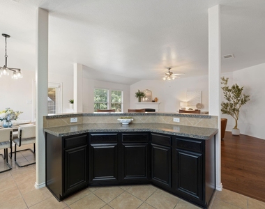 104 Holly Street - Photo Thumbnail 17
