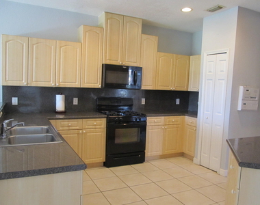 10682 Old Hammock Way - Photo Thumbnail 3