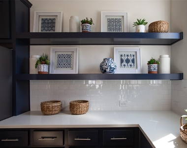 2803 Stanley Avenue - Photo Thumbnail 19