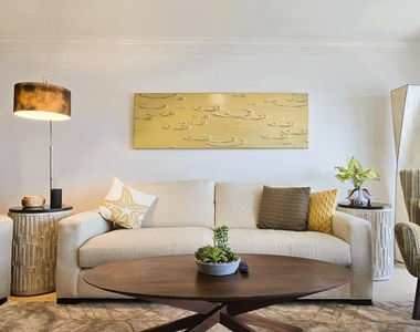 60 Yacht Club Drive - Photo Thumbnail 8