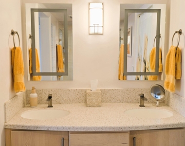60 Yacht Club Drive - Photo Thumbnail 18