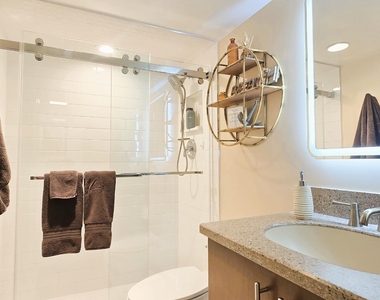 60 Yacht Club Drive - Photo Thumbnail 20