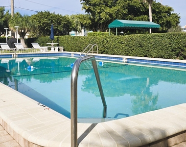 60 Yacht Club Drive - Photo Thumbnail 29