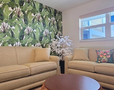 60 Yacht Club Drive - Photo Thumbnail 21