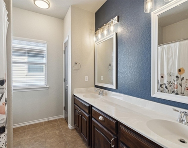 1416 Elkford Lane - Photo Thumbnail 20