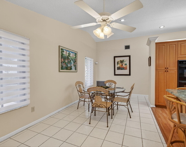 2925 Riviera Drive - Photo Thumbnail 37