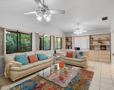 2925 Riviera Drive - Photo Thumbnail 32