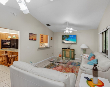 2925 Riviera Drive - Photo Thumbnail 35