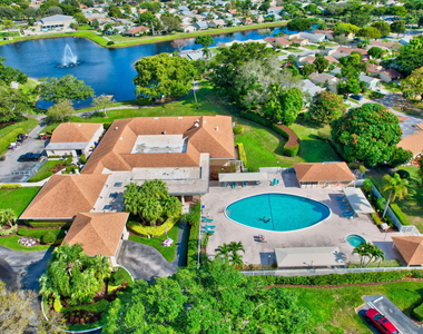 2925 Riviera Drive - Photo Thumbnail 83