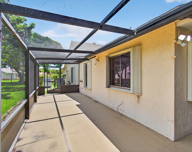 2925 Riviera Drive - Photo Thumbnail 69