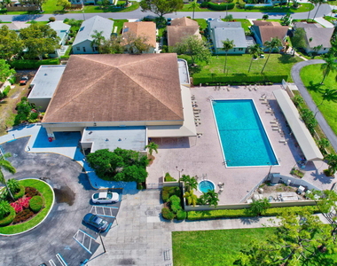 2925 Riviera Drive - Photo Thumbnail 87