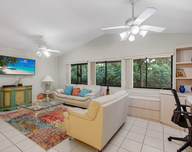 2925 Riviera Drive - Photo Thumbnail 30