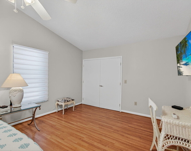 2925 Riviera Drive - Photo Thumbnail 51