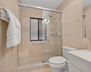 2925 Riviera Drive - Photo Thumbnail 64