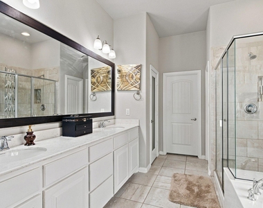 3908 Ranchman Boulevard - Photo Thumbnail 13