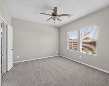 3520 Bridgeport Drive - Photo Thumbnail 11