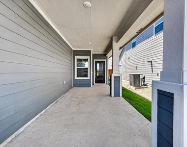 3520 Bridgeport Drive - Photo Thumbnail 22