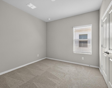 3520 Bridgeport Drive - Photo Thumbnail 13