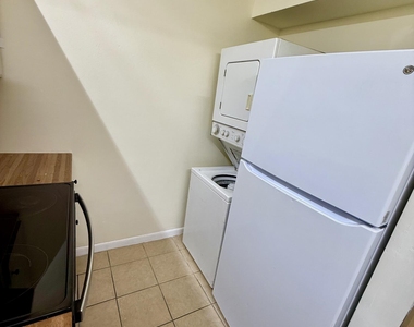 3764 N University Drive - Photo Thumbnail 3