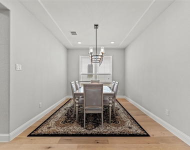 10609 Grayhead Drive - Photo Thumbnail 5