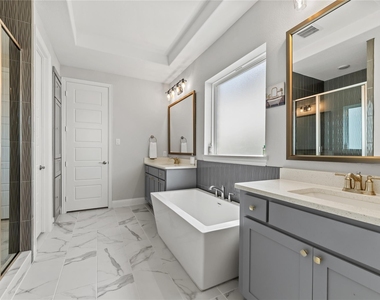 10609 Grayhead Drive - Photo Thumbnail 15