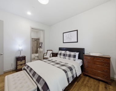 7333 Valley View Lane - Photo Thumbnail 22