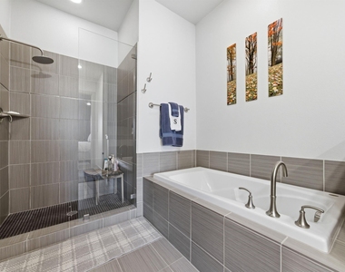 7333 Valley View Lane - Photo Thumbnail 17
